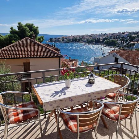 Apartmani Anna Trogir Exterior photo